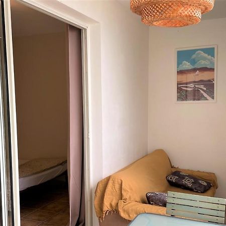 Grand Studio Lumineux - Saint Gilles Les Bains Daire Dış mekan fotoğraf